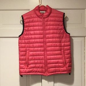 Pink vest for women